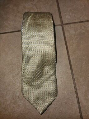 Donald Trump Tie Mens Gold With Geometric Pattern